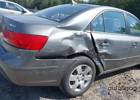 2009 Hyundai Sonata Gls from USA, damaged, VIN 5NPET46C09H497492